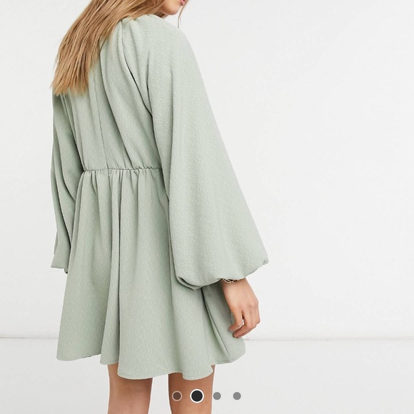 ASOS Design Textures Mini Smock Dress Sage Green - Picture 4 of 5